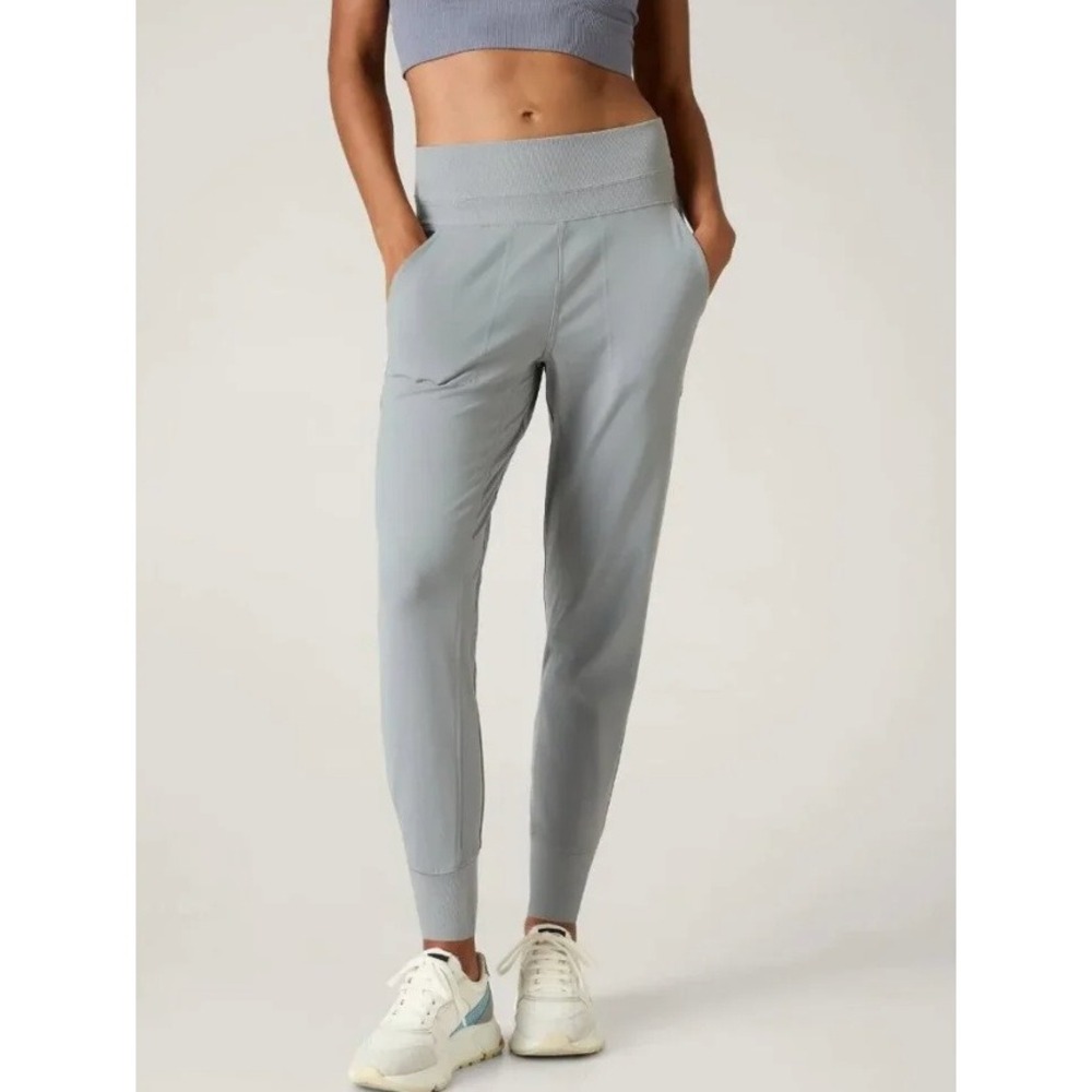Athleta Venice High Rise Jogger Pants Grey High Rise Ribbed Cuff Womens M - Picture 1 of 10